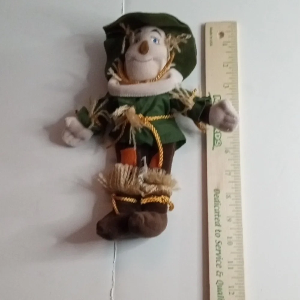 Warner Brothers studio Store Wizard Of Oz the Scarecrow 9
